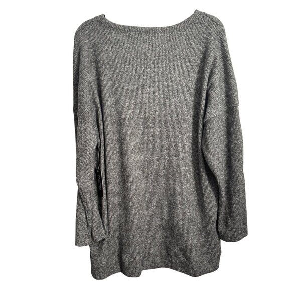 New York Laundry Womens Grey Knit V-Neck Sweater Size 2X With Button Sleeve Deta - Picture 10 of 12